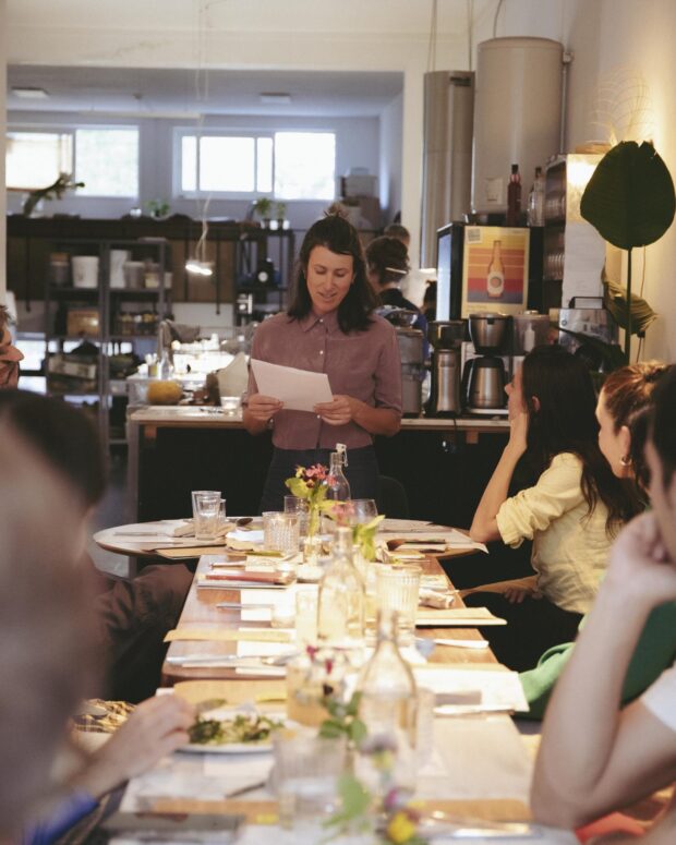 https://genomicgastronomy.com/wp-content/uploads/2025/05/Venn_Canteen_Evento-74-scaled-620x775.jpg